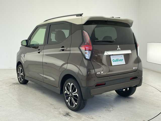三菱 ｅＫクロス ＥＶ P 千葉県 2022(令4)年 2.4万km ナチュラルアイボリーメタリック 純正ナビ（Bluetooth/フルセグTV/AppleCarPaly /AndroidAuto）/全周囲カメラ/デジタルインナーミラー/シートヒーター/ステアリングヒーター/前後コーナーセンサー/アダプティブクルーズコントロール/ウィンカーミラー/オートライト/LEDライト/オートエアコン/フォグランプ/充電ケーブル
