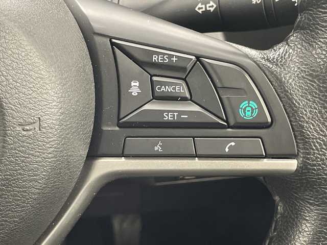 三菱 ｅＫクロス ＥＶ P 千葉県 2022(令4)年 2.4万km ナチュラルアイボリーメタリック 純正ナビ（Bluetooth/フルセグTV/AppleCarPaly /AndroidAuto）/全周囲カメラ/デジタルインナーミラー/シートヒーター/ステアリングヒーター/前後コーナーセンサー/アダプティブクルーズコントロール/ウィンカーミラー/オートライト/LEDライト/オートエアコン/フォグランプ/充電ケーブル