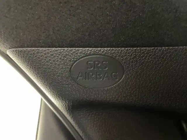 トヨタ ヤリス Z 兵庫県 2020(令2)年 3.8万km ホワイトパールクリスタルシャイン モデリスタエアロ/トヨタセーフティセンス/レーンキープアシスト/レーダークルーズコントロール/純正ディスプレーオーディオ＆フルセグTV/アラウンドビューモニター/ドライブレコーダー/ドアバイザー/オートライト/LEDライト/ライトレベライザー/スマートキー/プッシュスタート