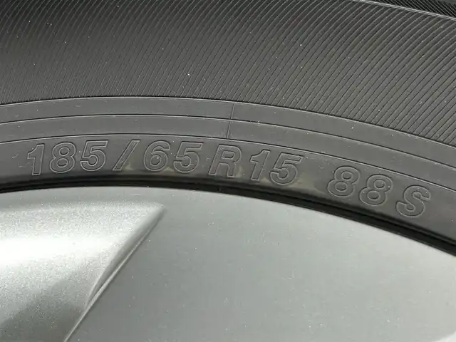 ホンダ フリード G ホンダセンシング 大阪府 2017(平29)年 2.4万km プレミアムディープロッソパール 社外ナビ(フルセグ/DVD再生/Bluetooth) バックカメラ ETC 両側パワースライドドア 衝突軽減 レーダークルコン レーンアシスト オートライト オートエアコン スマートキー