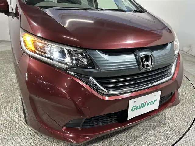 ホンダ フリード G ホンダセンシング 大阪府 2017(平29)年 2.4万km プレミアムディープロッソパール 社外ナビ(フルセグ/DVD再生/Bluetooth) バックカメラ ETC 両側パワースライドドア 衝突軽減 レーダークルコン レーンアシスト オートライト オートエアコン スマートキー
