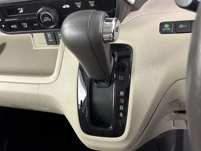 ホンダ Ｎ ＢＯＸ G L ターボ ホンダセンシング 埼玉県 2017(平29)年 6.2万km プレミアムアガットブラウンP ホンダセンシング/社外ナビ　/フルセグＴＶ　/両側パワスラ　/バックカメラ　/純正フロアマット　/社外アルミホイール１５インチ　/プッシュスタート　/スマートキー