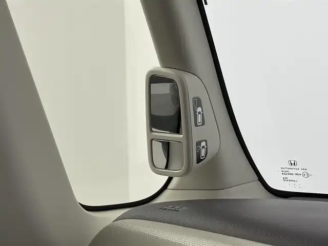 ホンダ Ｎ ＢＯＸ G L ターボ ホンダセンシング 埼玉県 2017(平29)年 6.2万km プレミアムアガットブラウンP ホンダセンシング/社外ナビ　/フルセグＴＶ　/両側パワスラ　/バックカメラ　/純正フロアマット　/社外アルミホイール１５インチ　/プッシュスタート　/スマートキー