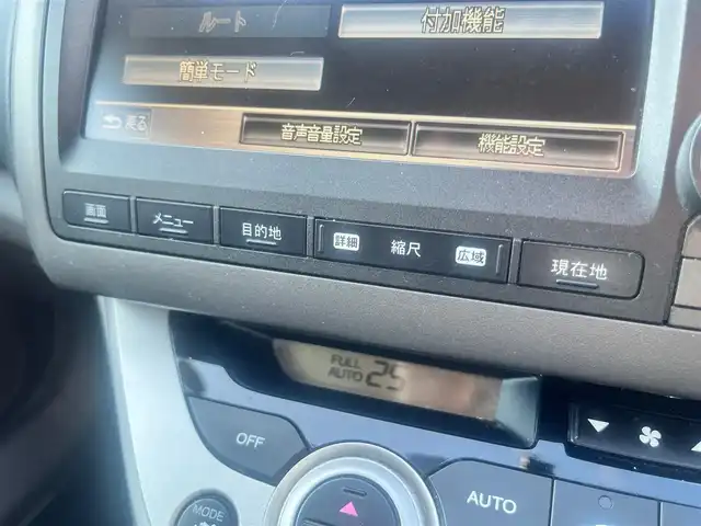 ホンダ ストリーム X HDDナビパッケージ 島根県 2010(平22)年 14万km プレミアムホワイトパール 純正ナビ　/地デジ/ＤＶＤ再生/ＡＭ／ＦＭラジオ/バックカメラ/純正キセノンヘッドライト/純正フロアマット/ステアリングオーディオスイッチ　