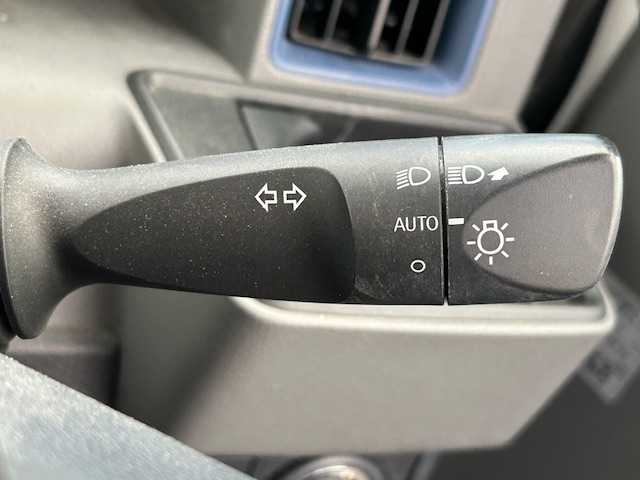 ダイハツ タント X セレクション 静岡県 2020(令2)年 4万km シャイニングホワイトパール 純正メモリナビ/AM/FM/CD/DVD/BT/フルセグ/バックカメラ/左側パワースライドドア/スマートキー/プッシュスタート/衝突軽減ブレーキ/アイドリングストップ/オートライト/LEDヘッドライト/コーナーセンサー/ドライブレコーダー前/ETC
