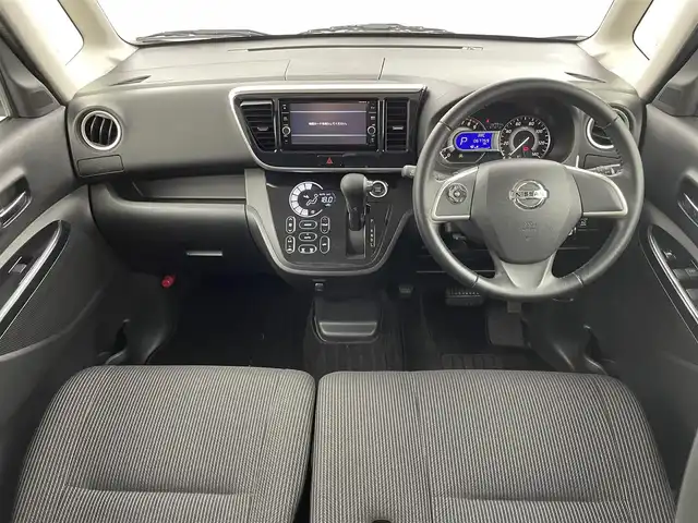 日産 デイズ ルークス ハイウェイスター Xターボ 福井県 2019(令1)年 6.8万km ブラック ４WD/純正ナビゲーション/型式：MM318D-W/【AM/FM/CD/DVD/Bluetooth/フルセグTV】/アラウンドビューモニター/ETC/片側パワースライドドア/オートライト/LEDヘッドライド/プッシュスタート/スマートキー/コーナーセンサー/衝突軽減ブレーキ
