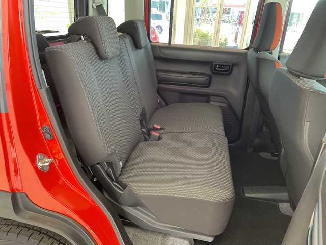 スズキ ハスラー HYBRID G 埼玉県 2021(令3)年 3.9万km バーミリオンオレンジ/ガンメタリック2トーン セーフティサポート/社外SDナビ/　　Bluetooth/CD/DVD/バックカメラ/コーナーセンサー/シートヒーター/オートライト/スマートキー/ETC/禁煙車