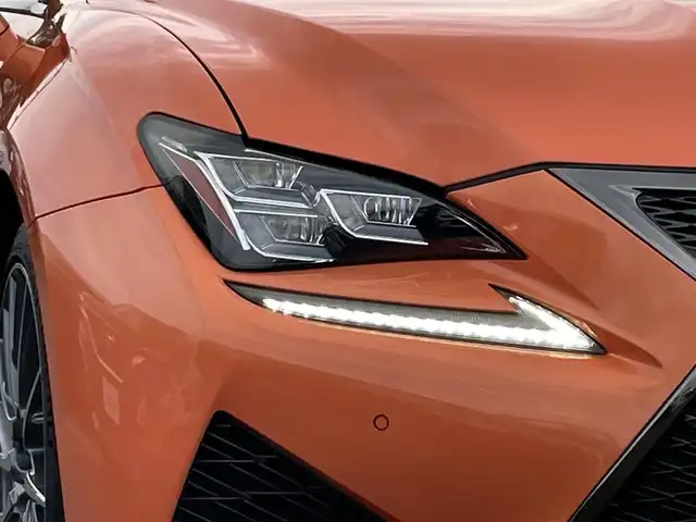 レクサス ＲＣ Ｆ 愛知県 2015(平27)年 5.8万km オレンジⅡ メーカーナビ　/Ｂカメラ　/ＣＤ／ＤＶＤ　/ＢＴ　/ＤＴＶ　/衝突軽減ブレーキ　/本革シート　/シートヒーター＆クーラー　/ブラインドスポットモニター　/レーダークルーズコントロール　/社外マフラー　/ＥＴＣ/クリアランスソナー/プッシュスタート/オートライト/社外ＦＲドライブレコーダー/ステアリングスイッチ