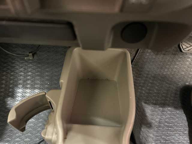 スズキ アルト VP 埼玉県 2005(平17)年 10.4万km スペリアホワイト ポータブルナビ/　　ワンセグTV