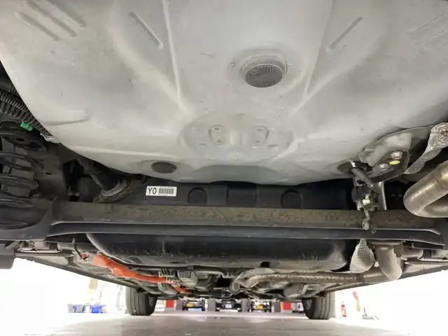 トヨタ アクア S スタイルブラック 神奈川県 2016(平28)年 2万km ブラックマイカ 禁煙車/ワンオーナー/純正7インチナビ/（CD/DVD/Bluetooth/フルセグTV/SD)/バックカメラ/トヨタセーフティセンス/・プリクラッシュセーフティ/・オートマチックハイビーム/・レーンディパーチャーアラート/ETC/モデリスタ製15インチアルミホイール/スマートキー/プッシュスタート/フロアマット/横滑り防止装置/オートエアコン