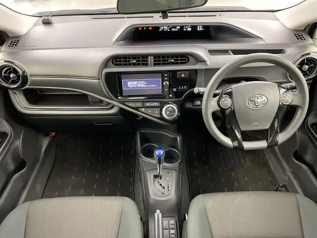 トヨタ アクア S スタイルブラック 神奈川県 2016(平28)年 2万km ブラックマイカ 禁煙車/ワンオーナー/純正7インチナビ/（CD/DVD/Bluetooth/フルセグTV/SD)/バックカメラ/トヨタセーフティセンス/・プリクラッシュセーフティ/・オートマチックハイビーム/・レーンディパーチャーアラート/ETC/モデリスタ製15インチアルミホイール/スマートキー/プッシュスタート/フロアマット/横滑り防止装置/オートエアコン