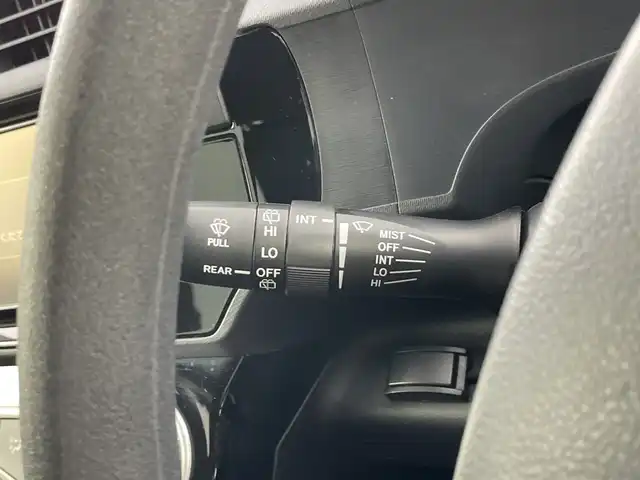 トヨタ アクア S スタイルブラック 神奈川県 2016(平28)年 2万km ブラックマイカ 禁煙車/ワンオーナー/純正7インチナビ/（CD/DVD/Bluetooth/フルセグTV/SD)/バックカメラ/トヨタセーフティセンス/・プリクラッシュセーフティ/・オートマチックハイビーム/・レーンディパーチャーアラート/ETC/モデリスタ製15インチアルミホイール/スマートキー/プッシュスタート/フロアマット/横滑り防止装置/オートエアコン