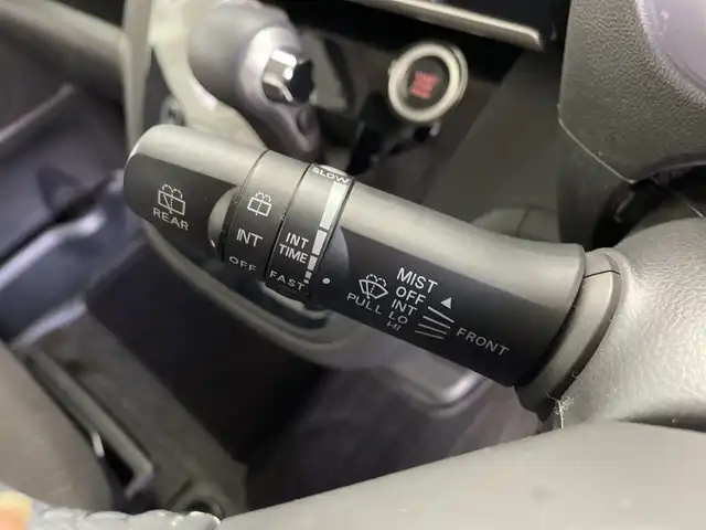 日産 デイズ ルークス ハイウェイスターS 鹿児島県 2016(平28)年 7万km ホワイトパール 純正SDナビ/（AM/FM/CD/DVD/Bluetooth）/フルセグテレビ/オートライト/HIDライト/両側スライドドア/スマートキー /スペアキー/社外AW14インチ/アイドリングストップ