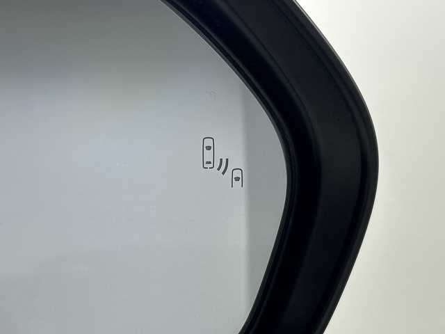 トヨタ Ｃ－ＨＲ G 神奈川県 2020(令2)年 4.1万km ブラック/ホワイトパールクリスタルシャイン 2トーン ２トーンカラー/純正8型ディスプレイオーディオ/フルセグ　USB　Bluetooth　AM　FM Miracast/バックカメラ/セーフティセンス/プリクラッシュセーフティシステム/レーンディパーチャーアラート/オートマチックハイビーム/レーダークルーズコントロール/ドライブスタートコントロール/ブラインドスポットモニター/後退速度抑制/アイドリングストップ/茶革/ファブリックコンビシート/前席シートヒーター/革巻きステアリング/純正ビルトインETC/社外前後ドライブレコーダー/社外GPSレーダー/社外ポータルデジタルインナーミラー/プッシュスタート/スマートキー/ハイビームLEDヘッドランプ/LEDフロントフォグランプ/LEDリアコンビネーション/シーケンシャルターンランプ/オートライト/純正リアスポイラー/純正18インチアルミホイール