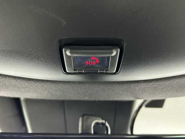 トヨタ Ｃ－ＨＲ G 神奈川県 2020(令2)年 4.1万km ブラック/ホワイトパールクリスタルシャイン 2トーン ２トーンカラー/純正8型ディスプレイオーディオ/フルセグ　USB　Bluetooth　AM　FM Miracast/バックカメラ/セーフティセンス/プリクラッシュセーフティシステム/レーンディパーチャーアラート/オートマチックハイビーム/レーダークルーズコントロール/ドライブスタートコントロール/ブラインドスポットモニター/後退速度抑制/アイドリングストップ/茶革/ファブリックコンビシート/前席シートヒーター/革巻きステアリング/純正ビルトインETC/社外前後ドライブレコーダー/社外GPSレーダー/社外ポータルデジタルインナーミラー/プッシュスタート/スマートキー/ハイビームLEDヘッドランプ/LEDフロントフォグランプ/LEDリアコンビネーション/シーケンシャルターンランプ/オートライト/純正リアスポイラー/純正18インチアルミホイール