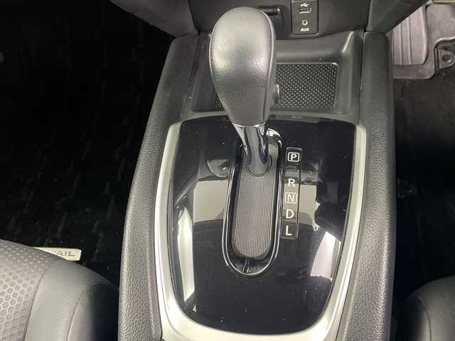 日産 エクストレイル 20X エマージェンシーブレーキ 埼玉県 2015(平27)年 3万km ナイトベールパープル 純正ナビ/全方位カメラ/ビルトインＥＴＣ　/コーナーセンサー　/レーンキープアシスト　/ブラインドスポットモニター/純正フロアマット　/革巻きハンドル　/ウインカーミラー　/ドアバイザー　/フォグランプ　/プッシュスタート　/スマートキー