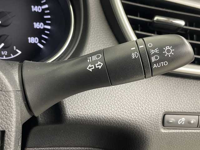 日産 エクストレイル 20X エマージェンシーブレーキ 埼玉県 2015(平27)年 3万km ナイトベールパープル 純正ナビ/全方位カメラ/ビルトインＥＴＣ　/コーナーセンサー　/レーンキープアシスト　/ブラインドスポットモニター/純正フロアマット　/革巻きハンドル　/ウインカーミラー　/ドアバイザー　/フォグランプ　/プッシュスタート　/スマートキー