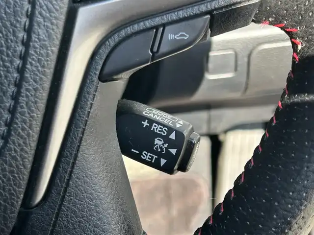 トヨタ クラウン ハイブリッド アスリートS 神奈川県 2015(平27)年 12.6万km ブラック 純正ＳＤナビ　/Bluetooth/CD/DVD/バックカメラ　　/追従走行付きクルーズコントロール　/ETC2.0 /前席パワーシート/シートヒーター　/パーキングアシスト　/コーナーセンサー　/純正フロアマット　/純正アルミホイール　