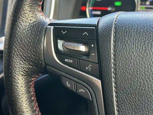 トヨタ クラウン ハイブリッド アスリートS 神奈川県 2015(平27)年 12.6万km ブラック 純正ＳＤナビ　/Bluetooth/CD/DVD/バックカメラ　　/追従走行付きクルーズコントロール　/ETC2.0 /前席パワーシート/シートヒーター　/パーキングアシスト　/コーナーセンサー　/純正フロアマット　/純正アルミホイール　