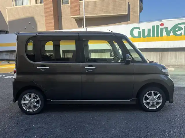 ダイハツ タント カスタム X 静岡県 2011(平23)年 11.5万km ブロンズオリーブパールメタリック 社外ナビ/ワンセグTV/CD/BT/バックカメラ/片側パワースライドドア/社外14インチAW/HIDヘッドライト/スマートキー/スペアキー/R4/R6点検記録簿有