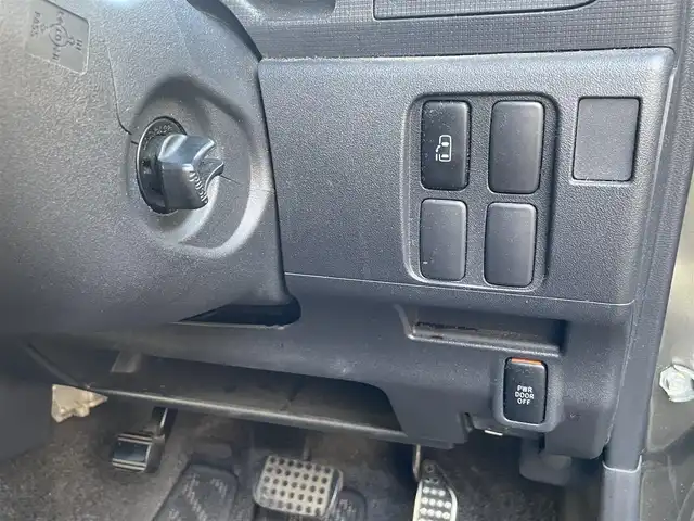 ダイハツ タント カスタム X 静岡県 2011(平23)年 11.5万km ブロンズオリーブパールメタリック 社外ナビ/ワンセグTV/CD/BT/バックカメラ/片側パワースライドドア/社外14インチAW/HIDヘッドライト/スマートキー/スペアキー/R4/R6点検記録簿有