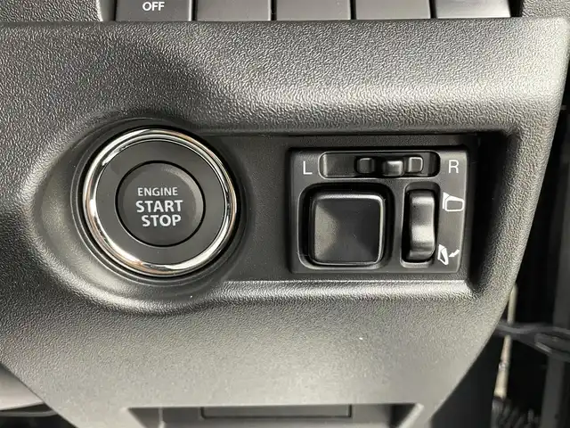 スズキ ジムニー シエラ JC 宮城県 2025(令7)年 0.1千km ブルーイッシュブラックパール3 登録済未使用車/スズキセーフティサポート/前後パーキングセンサー/ＬＥＤヘッドライト/フォグランプ/シートヒーター/レーダークルーズコントロール/レーンキープアシスト/オートハイビーム/純正１５ＡＷ/ヒルディセントコントロール/ヒーテッドドアミラー