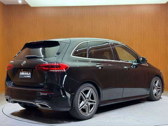 メルセデス・ベンツ Ｂ２００ｄ AMGライン 千葉県 2019(令1)年 4.9万km コスモスブラック ワンオーナー　/レザーエクスクルーシブＰＫＧ　/アドバンスドＰＫＧ　/サンルーフ　/レーダーセーフティＰＫＧ　/ナビＰＫＧ　/コンビレザーシート　/パワーシート　/シートヒーター　/ＨＵＤ　/３６０°カメラ
