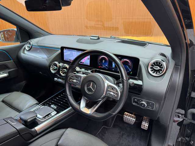 メルセデス・ベンツ Ｂ２００ｄ AMGライン 千葉県 2019(令1)年 4.9万km コスモスブラック ワンオーナー　/レザーエクスクルーシブＰＫＧ　/アドバンスドＰＫＧ　/サンルーフ　/レーダーセーフティＰＫＧ　/ナビＰＫＧ　/コンビレザーシート　/パワーシート　/シートヒーター　/ＨＵＤ　/３６０°カメラ