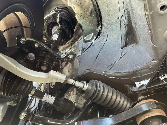 日産 セレナ e－パワー ハイウェイスター V 滋賀県 2025(令7)年 0.1千km ダイヤモンドブラック 純正12.3インチメーカーナビ/プロパイロット/アラウンドビューモニター/両側パワースライドドア/フリップダウンモニター/クルーズコントロール/ETC2.0/デジタルインナーミラー/ステアリングスイッチ/ステアリングヒーター/シートヒーターD/N/タイプＣ　/ＵＳＢ/オートエアコン/オートライト/オートハイビーム/ハンズフリーフォン/電動格納ミラー/電子パーキング/ブレーキホールド/後席エアコン/フロントフォグ/スマートキー/プッシュスタート