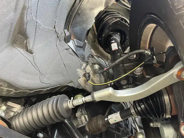 日産 セレナ e－パワー ハイウェイスター V 滋賀県 2025(令7)年 0.1千km ダイヤモンドブラック 純正12.3インチメーカーナビ/プロパイロット/アラウンドビューモニター/両側パワースライドドア/フリップダウンモニター/クルーズコントロール/ETC2.0/デジタルインナーミラー/ステアリングスイッチ/ステアリングヒーター/シートヒーターD/N/タイプＣ　/ＵＳＢ/オートエアコン/オートライト/オートハイビーム/ハンズフリーフォン/電動格納ミラー/電子パーキング/ブレーキホールド/後席エアコン/フロントフォグ/スマートキー/プッシュスタート