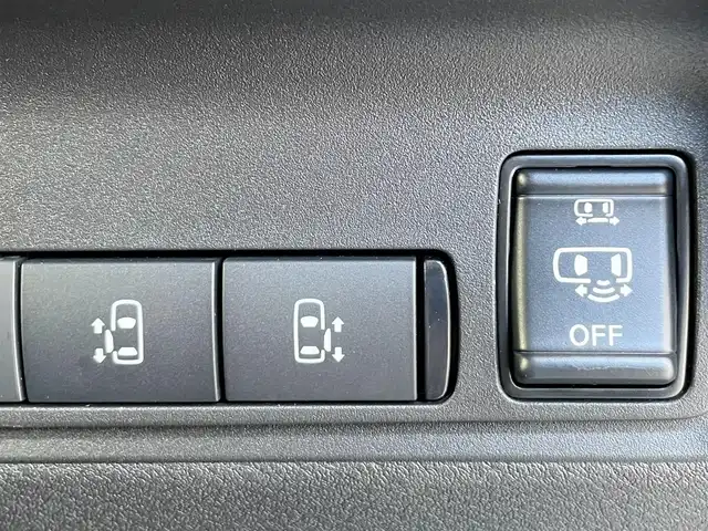 日産 セレナ e－パワー ハイウェイスター V 滋賀県 2025(令7)年 0.1千km ダイヤモンドブラック 純正12.3インチメーカーナビ/プロパイロット/アラウンドビューモニター/両側パワースライドドア/フリップダウンモニター/クルーズコントロール/ETC2.0/デジタルインナーミラー/ステアリングスイッチ/ステアリングヒーター/シートヒーターD/N/タイプＣ　/ＵＳＢ/オートエアコン/オートライト/オートハイビーム/ハンズフリーフォン/電動格納ミラー/電子パーキング/ブレーキホールド/後席エアコン/フロントフォグ/スマートキー/プッシュスタート