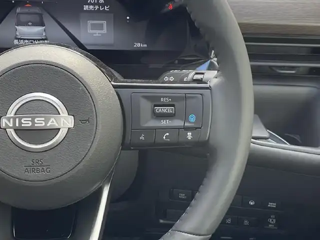 日産 セレナ e－パワー ハイウェイスター V 滋賀県 2025(令7)年 0.1千km ダイヤモンドブラック 純正12.3インチメーカーナビ/プロパイロット/アラウンドビューモニター/両側パワースライドドア/フリップダウンモニター/クルーズコントロール/ETC2.0/デジタルインナーミラー/ステアリングスイッチ/ステアリングヒーター/シートヒーターD/N/タイプＣ　/ＵＳＢ/オートエアコン/オートライト/オートハイビーム/ハンズフリーフォン/電動格納ミラー/電子パーキング/ブレーキホールド/後席エアコン/フロントフォグ/スマートキー/プッシュスタート