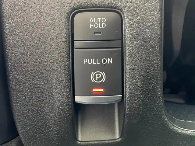 日産 セレナ e－パワー ハイウェイスター V 滋賀県 2025(令7)年 0.1千km ダイヤモンドブラック 純正12.3インチメーカーナビ/プロパイロット/アラウンドビューモニター/両側パワースライドドア/フリップダウンモニター/クルーズコントロール/ETC2.0/デジタルインナーミラー/ステアリングスイッチ/ステアリングヒーター/シートヒーターD/N/タイプＣ　/ＵＳＢ/オートエアコン/オートライト/オートハイビーム/ハンズフリーフォン/電動格納ミラー/電子パーキング/ブレーキホールド/後席エアコン/フロントフォグ/スマートキー/プッシュスタート