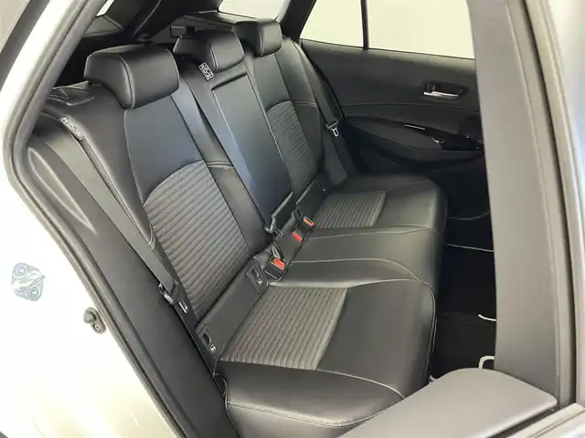 トヨタ カローラツーリング ハイブリッド ダブルバイビー 埼玉県 2020(令2)年 3.4万km ホワイトパールクリスタルシャイン 純正９インチディスプレイオーディオ　バックカメラ　ＢＳＭ　ＨＵＤ　ビルトインＥＴＣ　ドライブレコーダー　セーフティセンス　レーダークルーズコントロール　シートヒーター　ＡＣ１００Ｖ　オートハイビーム