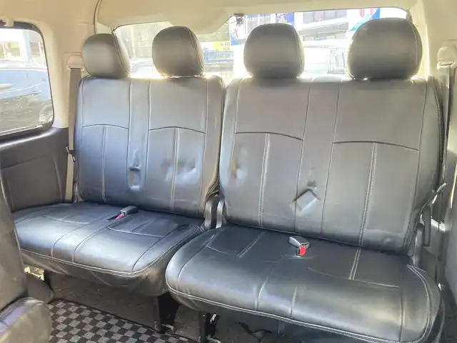 トヨタ ハイエース GL ロング 長崎県 2012(平24)年 11.5万km ホワイトパールクリスタルシャイン 10人乗り/フリップダウンモニター/ミラー型ドライブレコーダー/片側パワースライドドア/社外メモリナビ【AVIC-MRZ09】/・Bluetooth接続/・フルセグTV/バックカメラ/ETC/革調シートカバー/社外レーダー【VA-910E】/社外LEDヘッドライト/フォグライト/社外16インチAW/社外AW付スタッドレスタイヤ積込/4型フェイスチェンジ/社外ボンネット/社外LEDテールランプ/社外2本出しマフラー