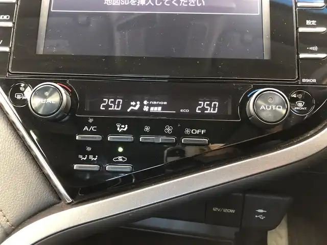 トヨタ カムリ G レザーパッケージ 愛知県 2017(平29)年 3.4万km エモーショナルレッド 純正ナビ/（Bluetooth/USB/ラジオ/フルセグ）/バックカメラ/ETC/ドラレコ/トヨタセーフティセンス/ヘッドアップディスプレイ/パワーシート/シートヒーター/レザーシート/純正フロアマット/ドアバイザー/電格ミラー/電動パーキングブレーキ/スマートキー/プッシュスタート/ガーニッシュ（フロント・リア・サイド）