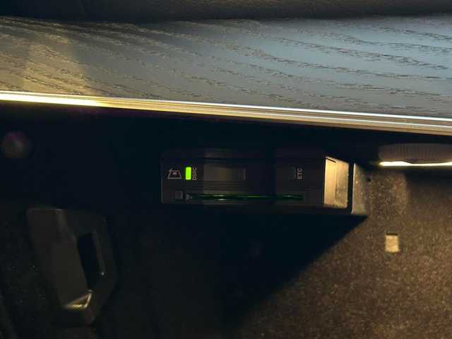 メルセデス・ベンツ Ｅ４５０ 4マチック クーペ スポーツ 鹿児島県 2020(令2)年 6.2万km イリジウムシルバー 純正ナビ/フルセグTV/全方位カメラ/ブルメスターサウンドシステム/Bluetoothオーディオ/前後ドライブレコーダー/前後コーナーセンサー/アクティブブレーキアシスト/パノラミックスライディグルーフ/エクスクルーシブパッケージ/ヘッドアップディスプレイ/オートトランク/パドルシフト/レーダーセーフティパッケージ/保証書/取扱説明書/スペアキー1本