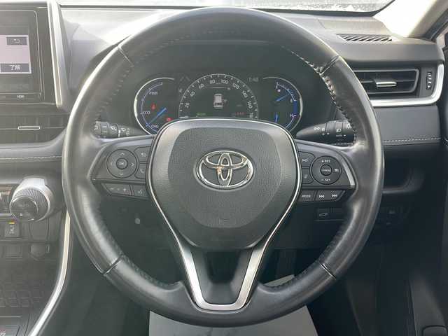 トヨタ ＲＡＶ４ ハイブリッドG 岩手県 2020(令2)年 4.6万km ホワイトパールクリスタルシャイン ”純正SDナビ/AM/FM/CD/DVD/Bluetooth/フルセグTV/バックカメラ/ETC/ドライブレコーダー/レーダークルーズコントロール/衝突被害軽減ブレーキ/レーンキープアシスト/横滑り防止装置/コーナーセンサー/アイドリングストップ/パワーシート/シートヒーター/オートライト/オートハイビーム/LEDヘッドライト/フォグランプ/スマートキー/プッシュスタート/電動格納ミラー/純正18インチAW/純正フロアマット/ドアバイザー