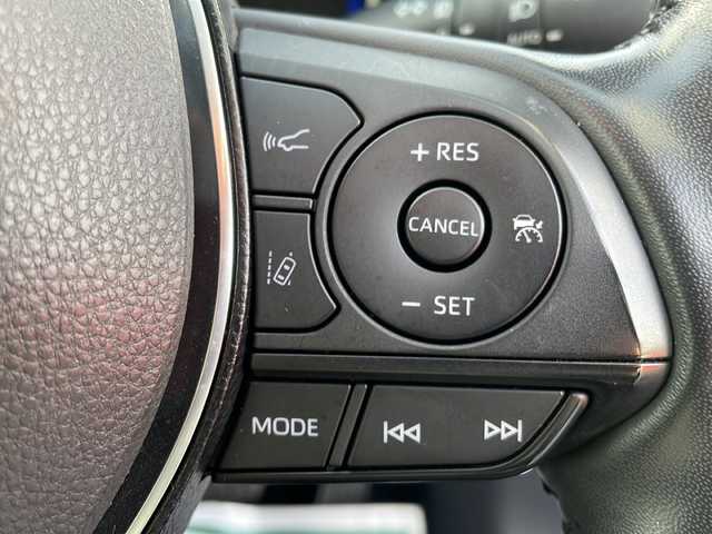 トヨタ ＲＡＶ４ ハイブリッドG 岩手県 2020(令2)年 4.6万km ホワイトパールクリスタルシャイン ”純正SDナビ/AM/FM/CD/DVD/Bluetooth/フルセグTV/バックカメラ/ETC/ドライブレコーダー/レーダークルーズコントロール/衝突被害軽減ブレーキ/レーンキープアシスト/横滑り防止装置/コーナーセンサー/アイドリングストップ/パワーシート/シートヒーター/オートライト/オートハイビーム/LEDヘッドライト/フォグランプ/スマートキー/プッシュスタート/電動格納ミラー/純正18インチAW/純正フロアマット/ドアバイザー