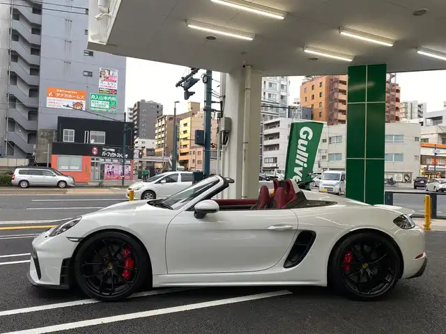 車両画像10