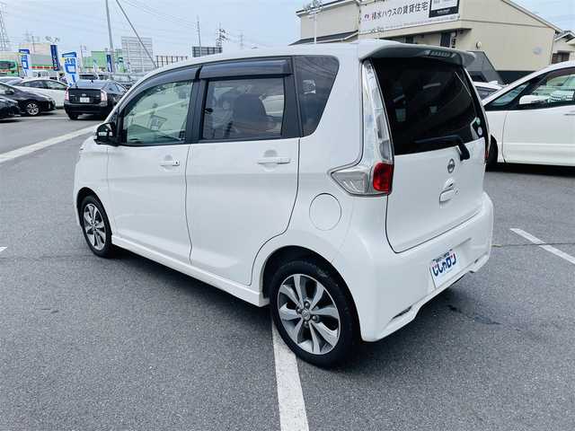 日産 デイズ ハイウェイスターG ターボ 岡山県 2014(平26)年 10.8万km ホワイトパール 純正ナビ/全方位カメラ/ETC/ドライブレコーダー/ステアリングリモコン