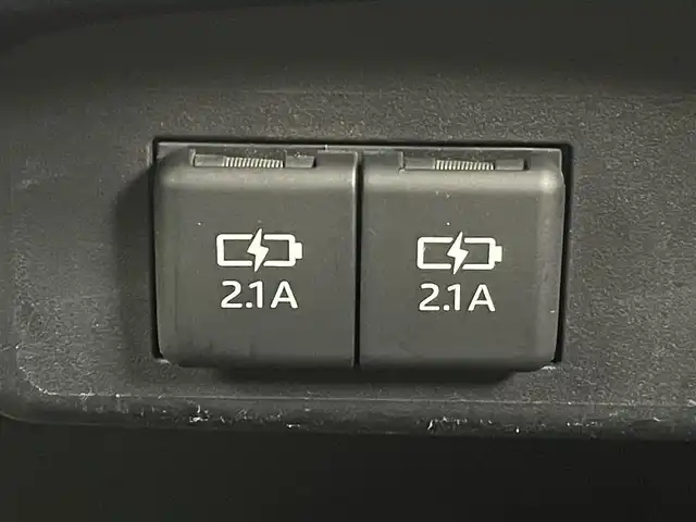 トヨタ シエンタ G 埼玉県 2019(令1)年 2.9万km コバルトブルーメタリック 純正ナビ　フルセグＴＶ　ＢＴ　フリップダウンモニター　バックカメラ　前後ドライブレコーダー　ビルトインＥＴＣ　両側パワースライドドア　純正フロアマット　ドアバイザー　プッシュスタート　スマートキー
