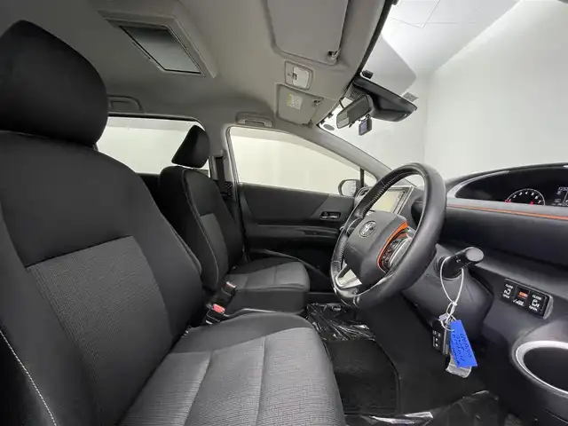 トヨタ シエンタ G 埼玉県 2019(令1)年 2.9万km コバルトブルーメタリック 純正ナビ　フルセグＴＶ　ＢＴ　フリップダウンモニター　バックカメラ　前後ドライブレコーダー　ビルトインＥＴＣ　両側パワースライドドア　純正フロアマット　ドアバイザー　プッシュスタート　スマートキー