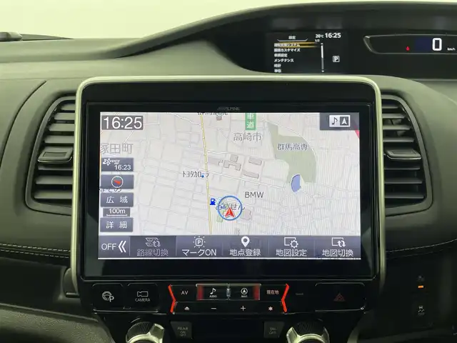 日産 セレナ ハイウェイスター Vセレクション 群馬県 2018(平30)年 5.9万km ブリリアントホワイトパール 2トーン セーフティパックB/・プロパイロット/・インテリジェントアラウンドビューモニター/・インテリジェントパーキングアシスト/・インテリジェントDA/・インテリジェント LI/・インテリジェントルームミラー/・踏み間違い衝突防止アシスト/・電動パーキングブレーキ/オートブレーキホールド/・フロント&バックソナー/・SRSカーテンエアバッグシステム&サイドエアバッグシステム/・標識検知機能/・ヒーター付ドアミラー/・ステアリングスイッチ（アドバンスドドライブアシストディスプレイ設定、プロパイロット、オーディオ）/前席シートヒーター/=====/アルパイン12.8インチフリップダウンモニター/アルパイン10インチSDナビ/（フルセグTV/BT/CD/DVD/HDMI/SD）/ハンズフリー両側パワースライドドア/インテリジェントエマージェンシーブレーキ/純正前方ドライブレコーダー/LEDヘッドランプ/ETC/スマートキー/プッシュスタート