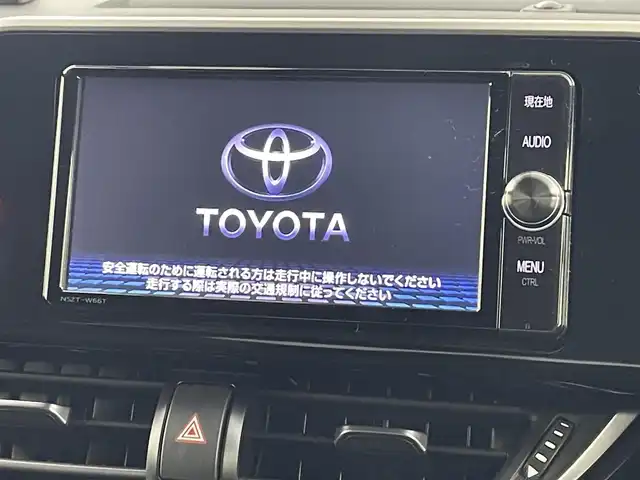 トヨタ Ｃ－ＨＲ G 福島県 2017(平29)年 5.1万km ブラックマイカ トヨタセーフティーセンス /・PCS/・車線逸脱警報/・BSM/・オートマチックハイビーム/・レーダークルーズコントロール/・ふらつき検知/バックカメラ /純正メモリナビゲーション/【AM/FM/DISC/Bluetooth/フルセグ】/型番:NSZT-W66T/ドライブレコーダー　/電子パーキング　/・ブレーキホールド　/プッシュスタート　/・スマートキー　/・スペアキー　/LEDライト　/・オートライト　/・フォグライト/ステアリングスイッチ/・革巻きステアリング/・チルトステリング/トノカバー/シーケンシャルウィンカー/・電動格納ミラー/純正フロアマット/・純正ドアバイザー/