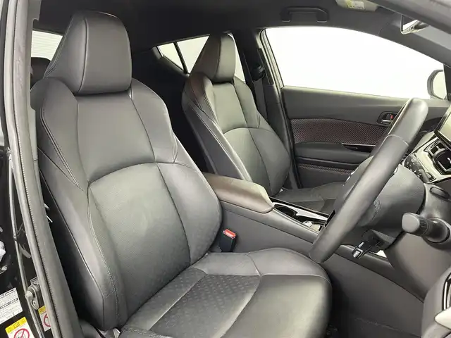 トヨタ Ｃ－ＨＲ G 福島県 2017(平29)年 5.1万km ブラックマイカ トヨタセーフティーセンス /・PCS/・車線逸脱警報/・BSM/・オートマチックハイビーム/・レーダークルーズコントロール/・ふらつき検知/バックカメラ /純正メモリナビゲーション/【AM/FM/DISC/Bluetooth/フルセグ】/型番:NSZT-W66T/ドライブレコーダー　/電子パーキング　/・ブレーキホールド　/プッシュスタート　/・スマートキー　/・スペアキー　/LEDライト　/・オートライト　/・フォグライト/ステアリングスイッチ/・革巻きステアリング/・チルトステリング/トノカバー/シーケンシャルウィンカー/・電動格納ミラー/純正フロアマット/・純正ドアバイザー/