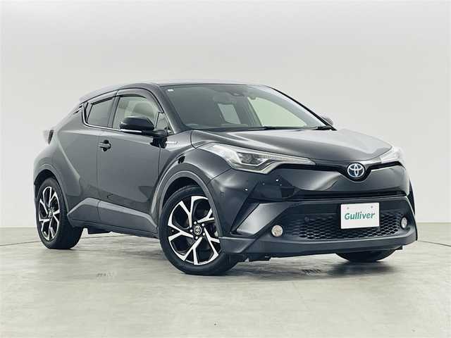 トヨタ Ｃ－ＨＲ G 福島県 2017(平29)年 5.1万km ブラックマイカ トヨタセーフティーセンス /・PCS/・車線逸脱警報/・BSM/・オートマチックハイビーム/・レーダークルーズコントロール/・ふらつき検知/バックカメラ /純正メモリナビゲーション/【AM/FM/DISC/Bluetooth/フルセグ】/型番:NSZT-W66T/ドライブレコーダー　/電子パーキング　/・ブレーキホールド　/プッシュスタート　/・スマートキー　　/LEDライト　/・オートライト　/・フォグライト/ステアリングスイッチ/・革巻きステアリング/・チルトステリング/トノカバー/シーケンシャルウィンカー/・電動格納ミラー/純正フロアマット/・純正ドアバイザー