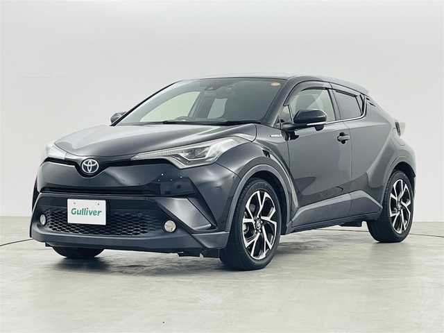 トヨタ Ｃ－ＨＲ G 福島県 2017(平29)年 5.1万km ブラックマイカ トヨタセーフティーセンス /・PCS/・車線逸脱警報/・BSM/・オートマチックハイビーム/・レーダークルーズコントロール/・ふらつき検知/バックカメラ /純正メモリナビゲーション/【AM/FM/DISC/Bluetooth/フルセグ】/型番:NSZT-W66T/ドライブレコーダー　/電子パーキング　/・ブレーキホールド　/プッシュスタート　/・スマートキー　　/LEDライト　/・オートライト　/・フォグライト/ステアリングスイッチ/・革巻きステアリング/・チルトステリング/トノカバー/シーケンシャルウィンカー/・電動格納ミラー/純正フロアマット/・純正ドアバイザー