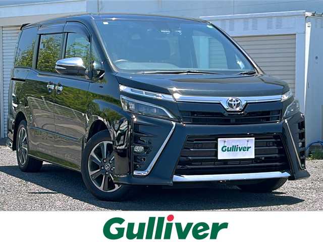 トヨタ ヴォクシー ZS 煌Ⅲ 千葉県 2021(令3)年 3.5万km ブラック ９型ナビＮＳＺＴ－Ｙ６８Ｔ　バックカメラ　フリップダウンモニターＶ１２Ｔ－Ｒ６８Ｃ　ＥＴＣ　両側パワースライドドア　セーフティセンス　クルコン　ドラレコ　ＨＤＭＩ　ＵＳＢ　１６ＡＷ　前後ソナー　ＬＥＤ