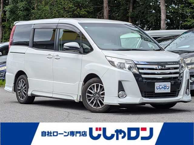 トヨタ ノア Si 栃木県 2014(平26)年 13.7万km パール ”(株)IDOMが運営する【じしゃロン宇都宮店】の自社ローン対象車両になります。こちらは現金またはオートローンご利用時の価格です。自社ローンご希望の方は別途その旨お申付け下さい。/純正ナビ(DVD/BT/TV)/バックカメラ/フリップダウンモニター/片側パワースライドドア/横滑り防止装置/ETC/アイドリングストップ/LEDヘッドライト/オートライト/社外16インチAW/プッシュスタート